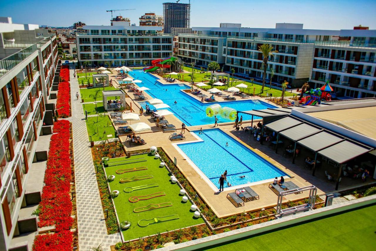 Courtyard Long Beach Holiday Resort Iskele District  Bagian luar foto