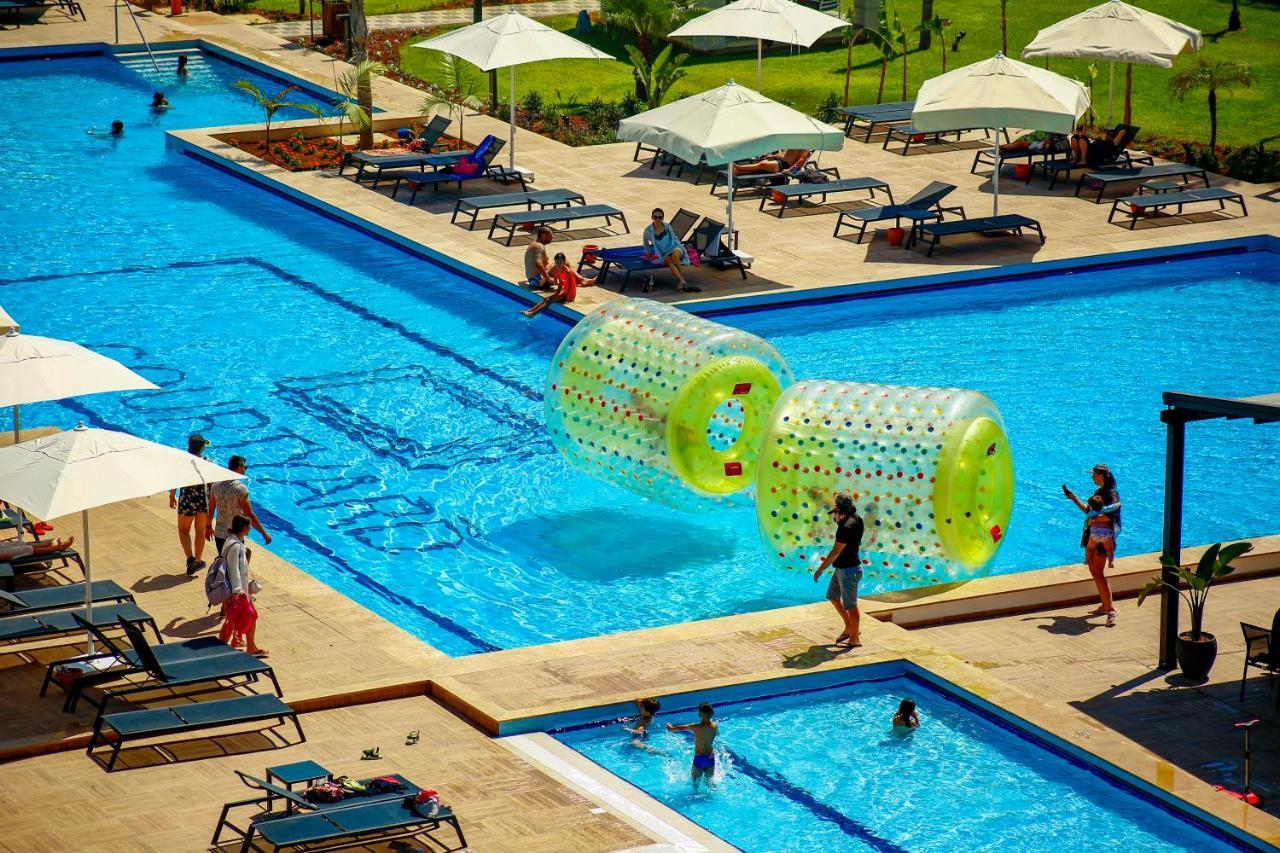 Courtyard Long Beach Holiday Resort Iskele District  Bagian luar foto