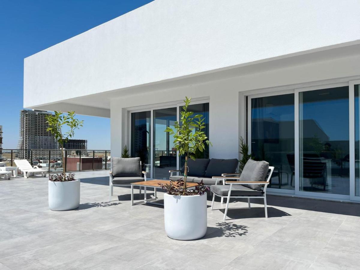 Courtyard Long Beach Holiday Resort Iskele District  Bagian luar foto