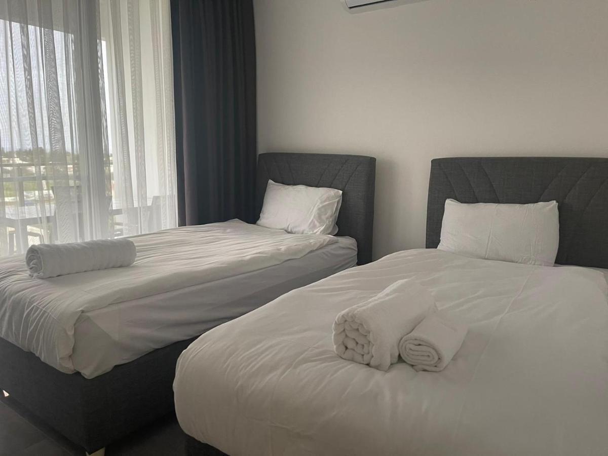 Courtyard Long Beach Holiday Resort Iskele District  Bagian luar foto